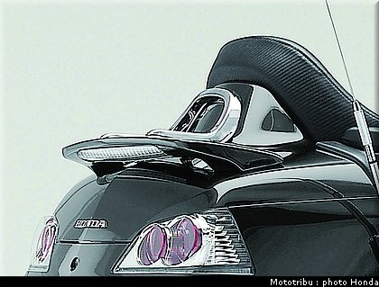 honda_goldwing_2010_026.jpg