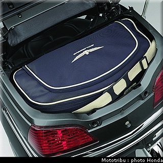 honda_goldwing_2010_032.jpg