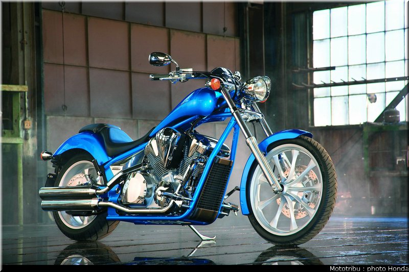 honda_vt1300cx_2010_004