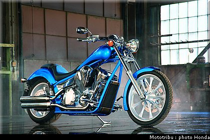 honda_vt1300cx_2010_004.jpg