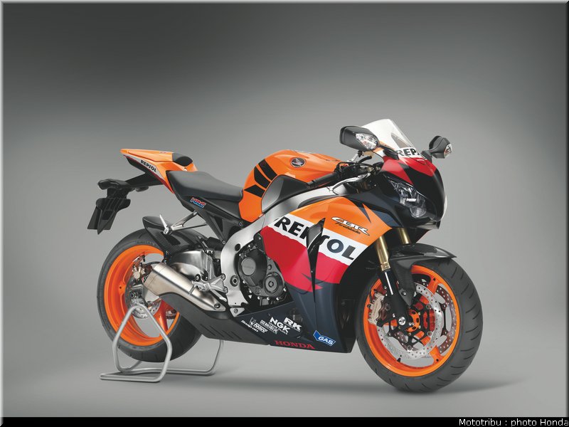 honda_1000_cbr_rr_2011_014