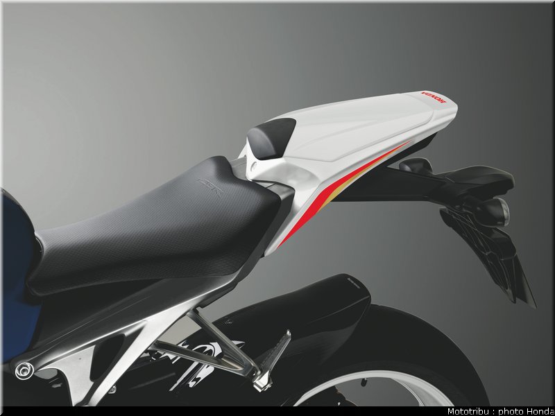 honda_1000_cbr_rr_2011_039