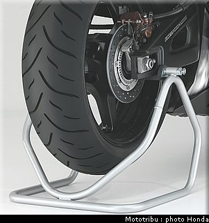 honda_1000_cbr_rr_2011_042.jpg