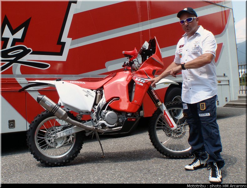 hm_honda_cre_f450x_ar12_arcarons_2011_1