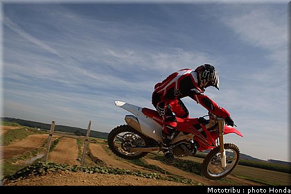 honda_crf_250_2011_001.jpg