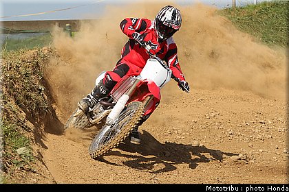 honda_crf_250_2011_006.jpg