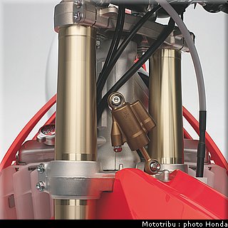 honda_crf_450_2011_015.jpg