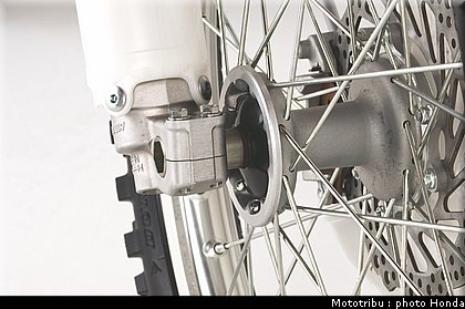 honda_crf_450_2011_024.jpg