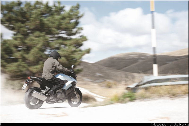 honda_cross_runner_2011_006