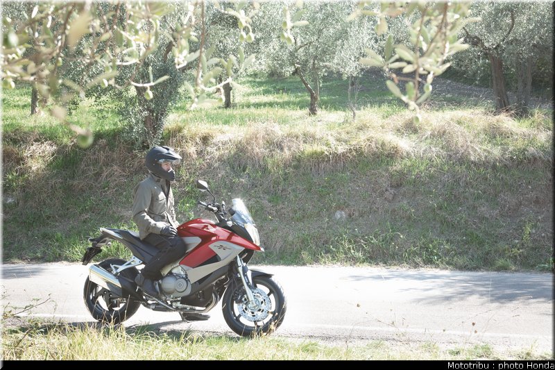 honda_cross_runner_2011_009