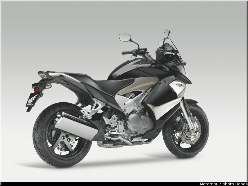 honda_cross_runner_2011_016