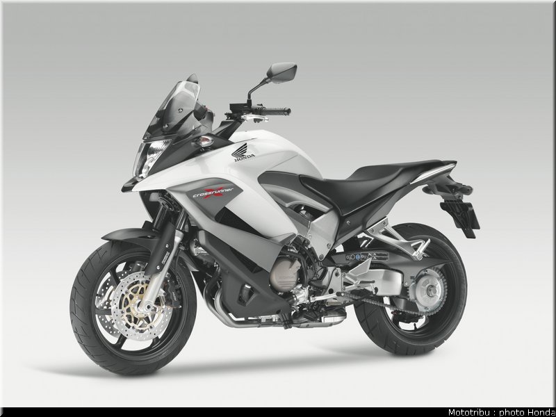 honda_cross_runner_2011_020