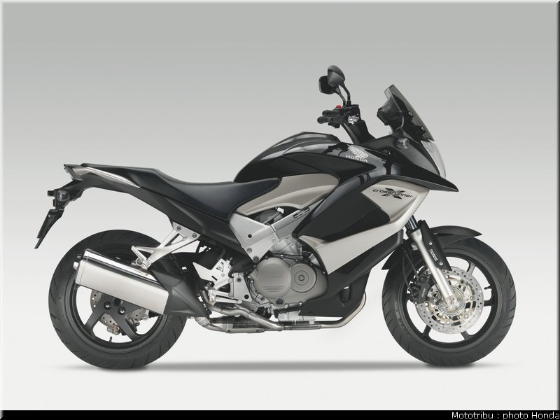 honda_cross_runner_2011_023