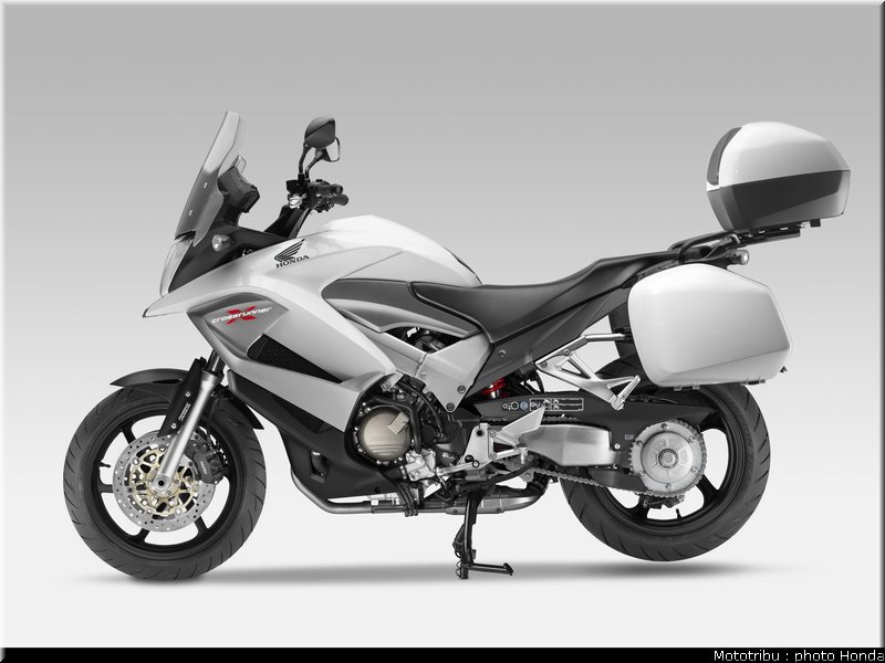 honda_cross_runner_2011_037
