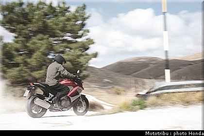 honda_cross_runner_2011_005.jpg