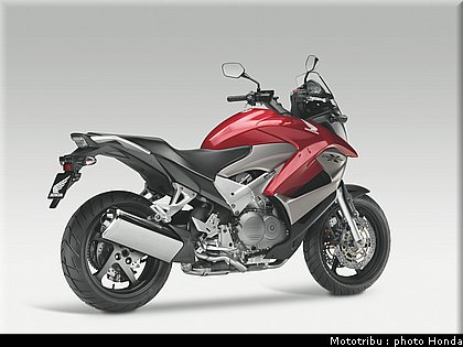 honda_cross_runner_2011_018.jpg