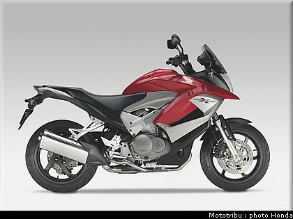 honda_cross_runner_2011_025.jpg