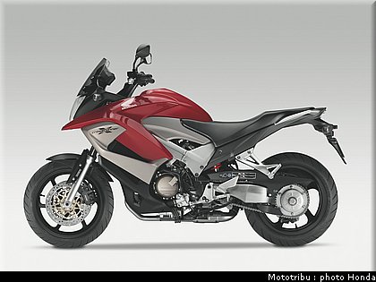 honda_cross_runner_2011_026.jpg
