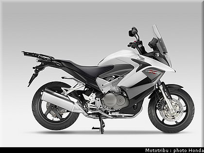 honda_cross_runner_2011_029.jpg