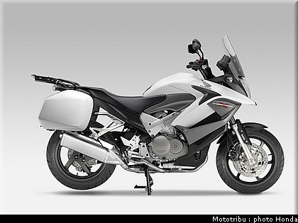 honda_cross_runner_2011_031.jpg