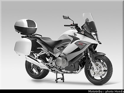honda_cross_runner_2011_034.jpg