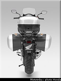 honda_cross_runner_2011_039.jpg