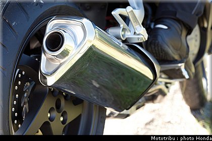 honda_cross_runner_2011_050.jpg