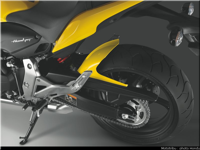 honda_hornet_600_cbf_2011_033