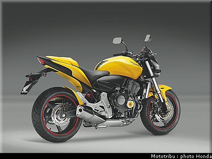 honda_hornet_600_cbf_2011_013.jpg