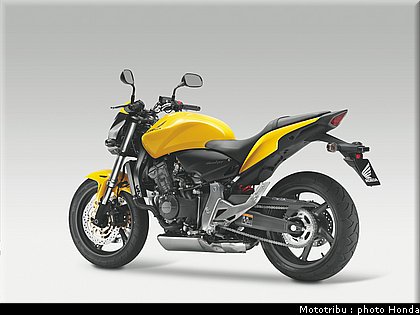 honda_hornet_600_cbf_2011_019.jpg