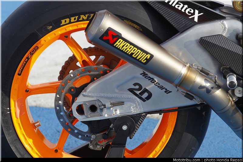 repsol_moto2_marquez_2011_008