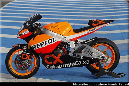 repsol_moto2_marquez_2011_004.jpg