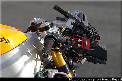 repsol_moto2_marquez_2011_011.jpg
