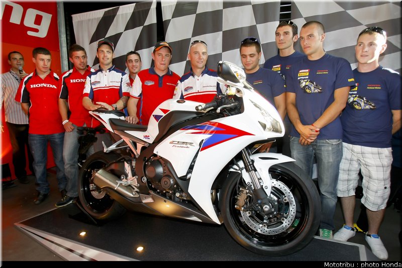 honda_1000_cbr_rr_2012_003