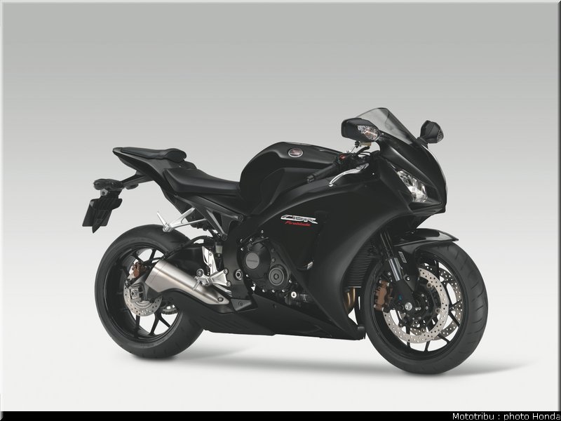 honda_1000_cbr_rr_2012_028
