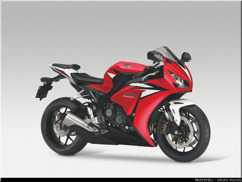 honda_1000_cbr_rr_2012_029