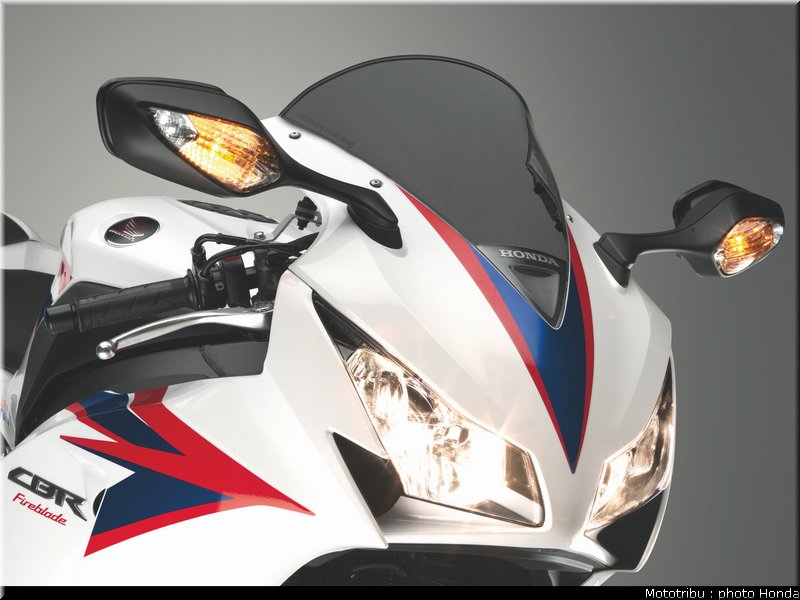 honda_1000_cbr_rr_2012_047