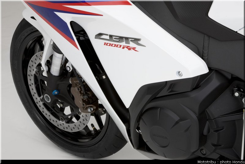 honda_1000_cbr_rr_2012_050