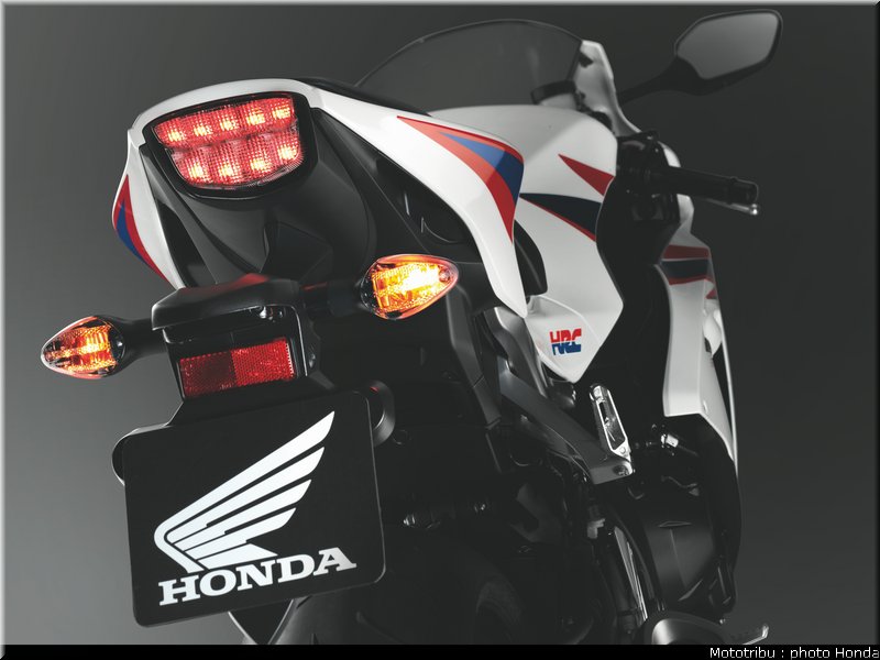 honda_1000_cbr_rr_2012_061