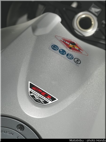honda_1000_cbr_rr_2012_072