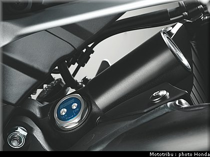 honda_1000_cbr_rr_2012_058.jpg