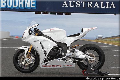 honda_cbr_1000_rr_wsbk_2012_010.jpg