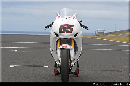honda_cbr_1000_rr_wsbk_2012_011.jpg