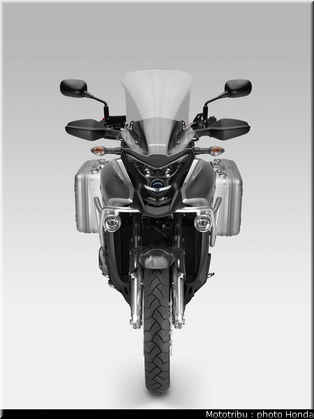 honda_concept_crosstourer_sv4x_2010_014