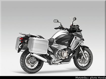 honda_concept_crosstourer_sv4x_2010_003.jpg
