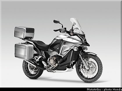 honda_concept_crosstourer_sv4x_2010_005.jpg