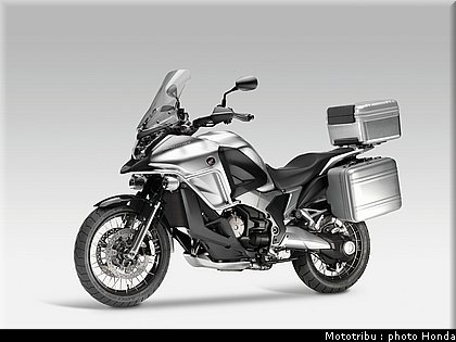 honda_concept_crosstourer_sv4x_2010_006.jpg