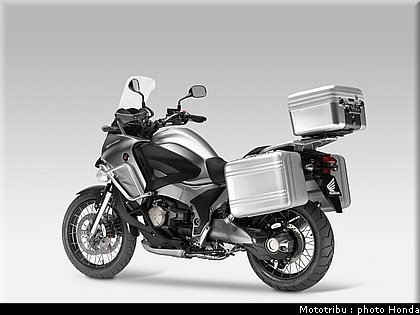 honda_concept_crosstourer_sv4x_2010_008.jpg