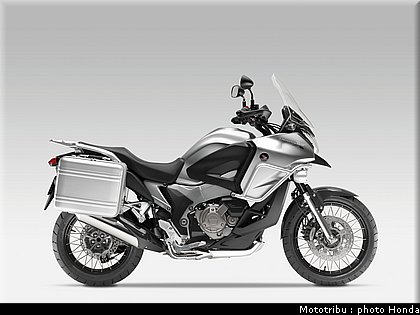 honda_concept_crosstourer_sv4x_2010_009.jpg