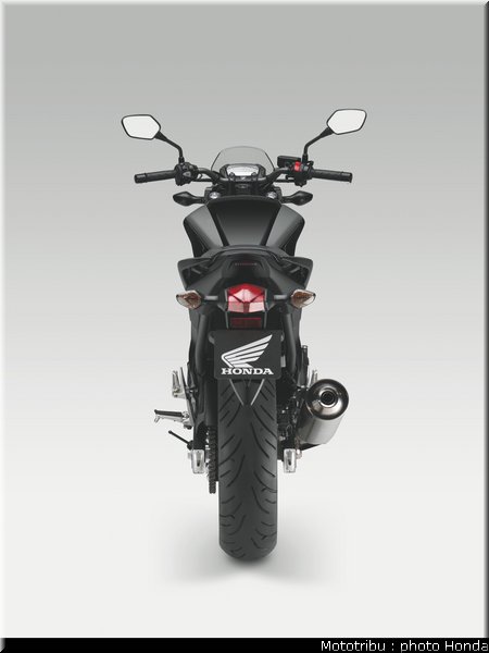 honda_2012_nc_700s_024